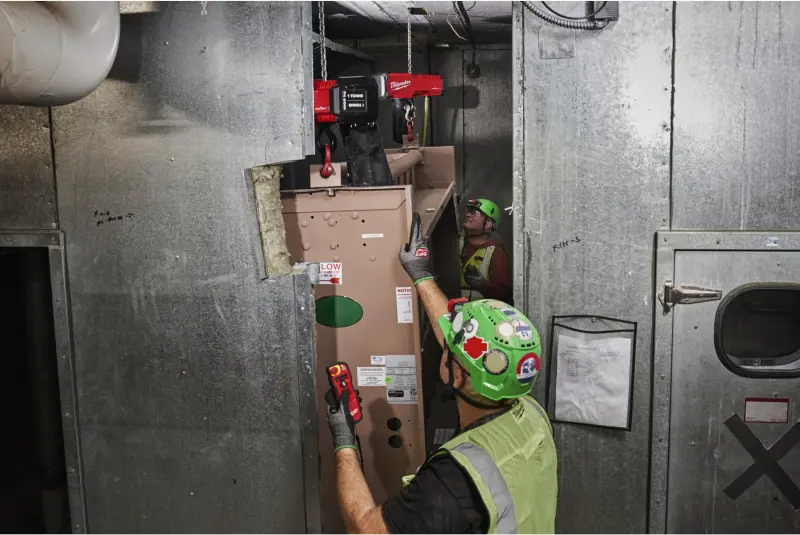 MILWAUKEE M18 BLCHTO-121 Brushless ONE-KEY accu-kettingtakel 1 ton (1x 12Ah FORGE accu + lader),4933500224